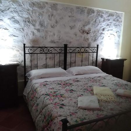 B&B La Casa Vecchia Gallo (Caserta) Quarto foto